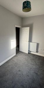 2 bed upper flat to rent in DL14 - Photo 4