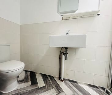 Studio Flat, Leagrave Road, LU4 - Photo 4