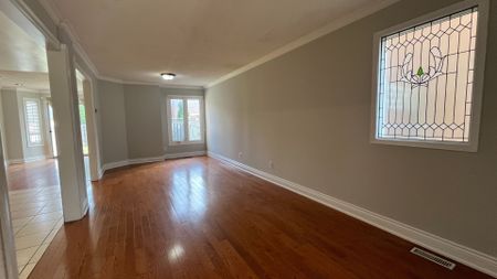 For Lease - 189 Gailcrest Circle, Vaughan, Ontario - Photo 3