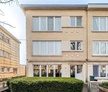 Appartement te huur in Wilrijk voor € 850 met 2 slaapkamers - Photo 4