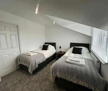 Flat to rent on - Photo 4