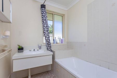 QUIET CUL-DE-SAC LOCATION! - Photo 5