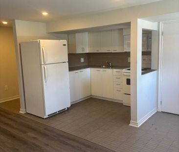 For Lease - 6 Lyndfield Crescent Unit# Basement, Brampton, Ontario - Photo 3