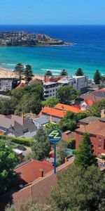 Bondi Beach - Photo 4