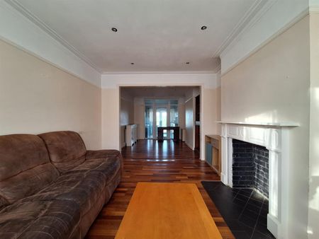 Waltham Way, London E4 - Photo 2