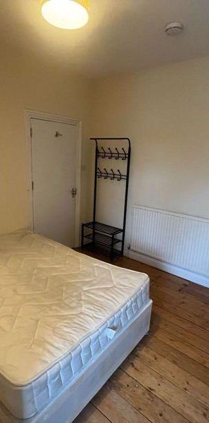 1 bedroom property to rent - Photo 1