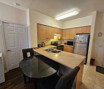 For Lease - 350 Red Maple Road Unit# 803, Richmond Hill, Ontario - Photo 3