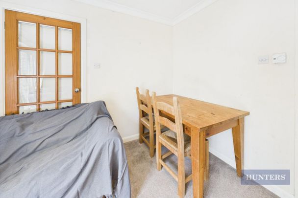 4 bedroom House To Let - Photo 1