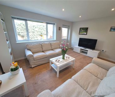 Queen Eleanors Road, Guildford, Surrey, GU2 7SL - Photo 1