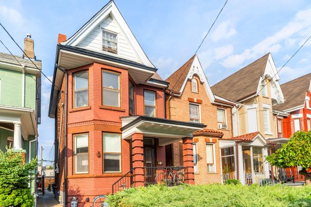 For Lease - 224 Palmerston Avenue Unit# Lower, Toronto, Ontario - Photo 1