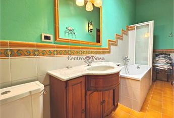 Elegante appartamento rustico in casa colonica