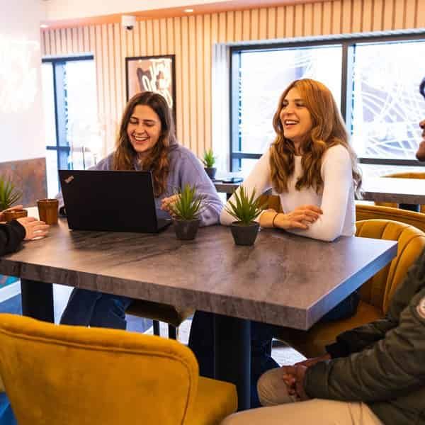 Gold Ensuite - Photo 1