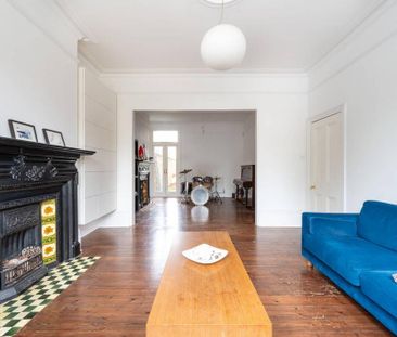 5 bedroom terraced house to rent - Photo 4