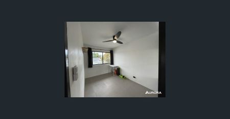 Charming 2-Bedroom Apartment in East Brisbane - Your Next Home Awaits! - Photo 5