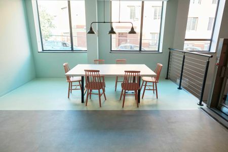 Gold Studio - Photo 5