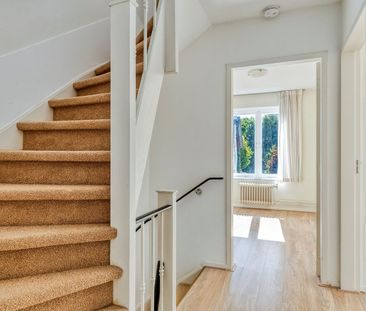 Huis te huur: Van Boetzelaerlaan 15 2242 SV Wassenaar - Foto 1