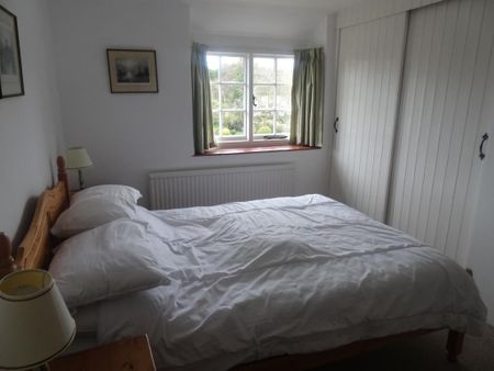 2 bedroom terraced house to rent - Photo 5