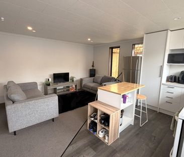 Cosy one-bedroom retreat - Photo 1