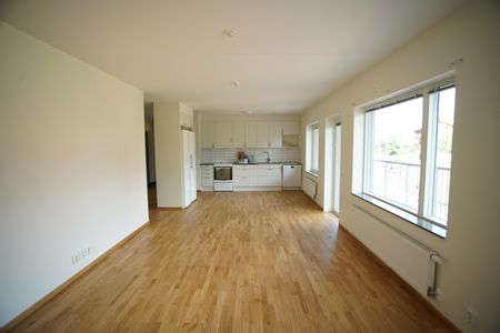 Furulundsvägen 13 - Foto 2