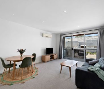 116/5 Bear Street, Mordialloc VIC 3195 - Apartment For Rent | Domain - Photo 1