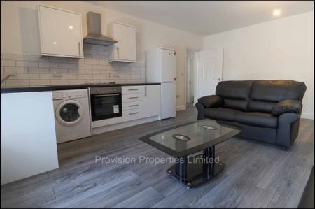 1 Bedroom Apartments in Leeds - Photo 4