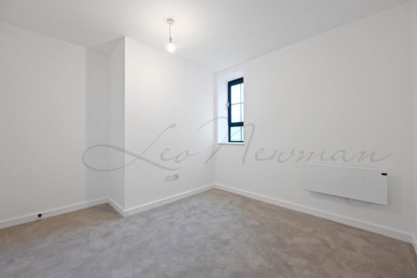 Caroline Street, Limehouse, E1 - Photo 1