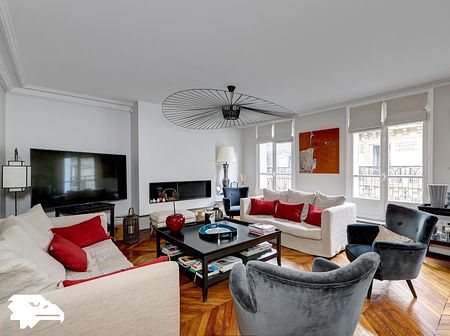 4424 - Location Appartement - 5 pièces - 141 m² - Paris (75) - Place Victor Hugo - Photo 3
