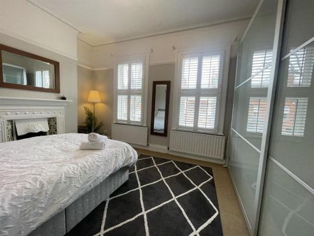 12 Adelaide Avenue, Lisburn Road, Belfast, BT9 7FY - Photo 5