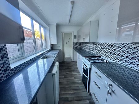 2 bedroom house to rent - Photo 4