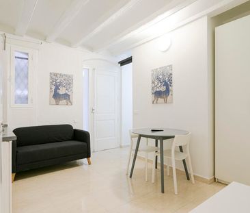 Cosy apartment in the Barceloneta area - Photo 3
