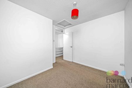 Marshalls Close, LONDON - Photo 2