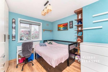 Greatdown Road, London, W7 - Photo 3