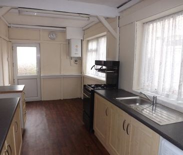 Redcliffe Road, Mansfield NG18, Property for rent - Photo 5