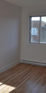 4 1/2, 3ième Étage à $1,395 - Photo 4