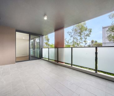 Modern 2-Bedroom + Study Apartment in Prime Kogarah Location - Photo 2