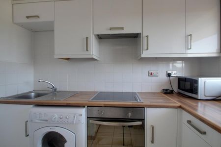 1 bedroom apartment to rent - Photo 5