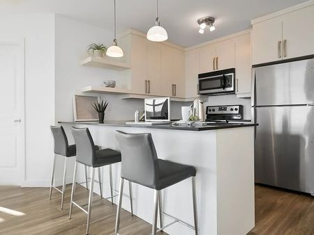 9155 Lennon Street, Brossard, QC - Photo 3