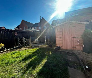 3 bedroom end of terrace house to rent - Photo 4