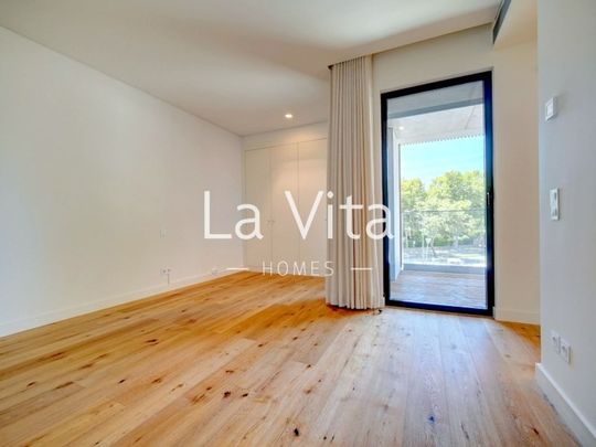 3 bedroom luxury Flat for rent in Cascais, Lisbon - Photo 1