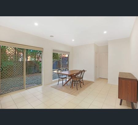 21 Ironbark Drive, Bundoora, Vic 3083 - Photo 2