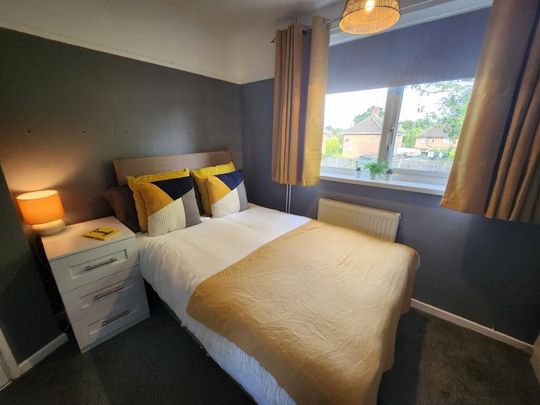 3 bedroom flat to rent - Photo 1