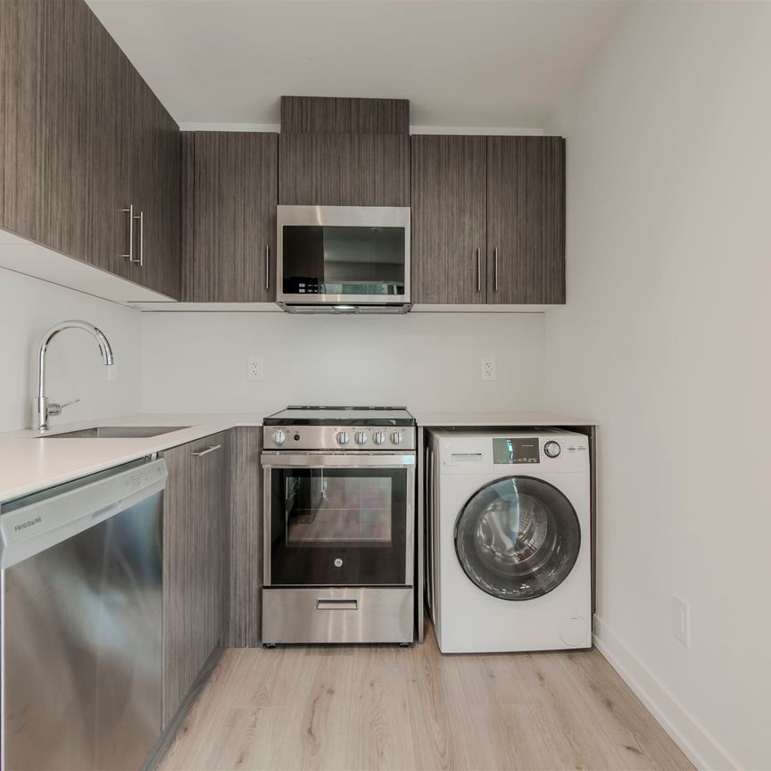 For Lease - 35-851 Sheppard Avenue Unit# 2nd floor, Toronto, Ontario - Photo 1