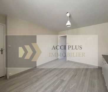 Location Appartement 2 pièces 30m² NIMES 30000 - Photo 1