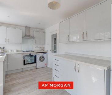 3 bedroom link detached house to rent - Photo 6