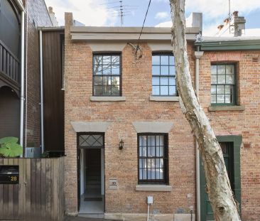 Updated Boutique Apartments in a Character Terrace Close to Oxford ... - Photo 1