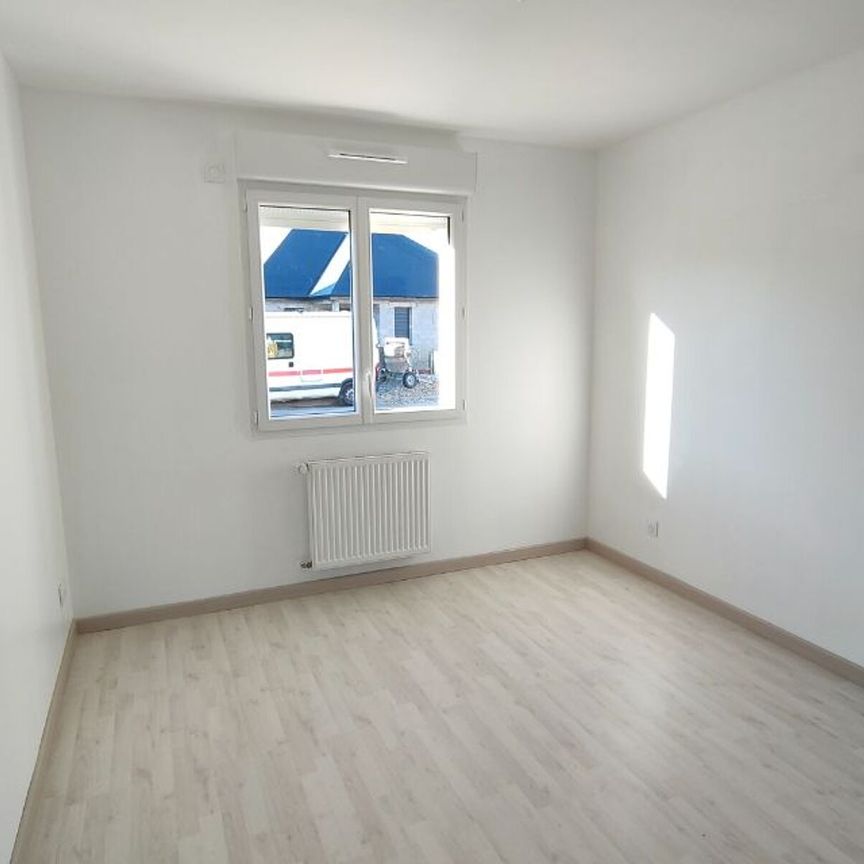 Maison à louer 5 pièces • 101,82 m2 Ormes - Photo 1