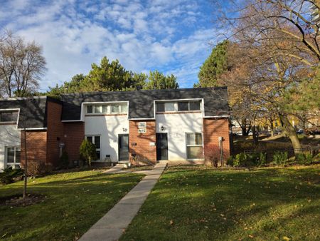 For Lease - 112 George Henry Boulevard Unit# 61, Toronto, Ontario - Photo 4