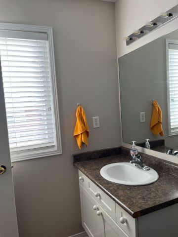 For Lease - 134 Williamson Drive, Brampton, Ontario - Photo 5