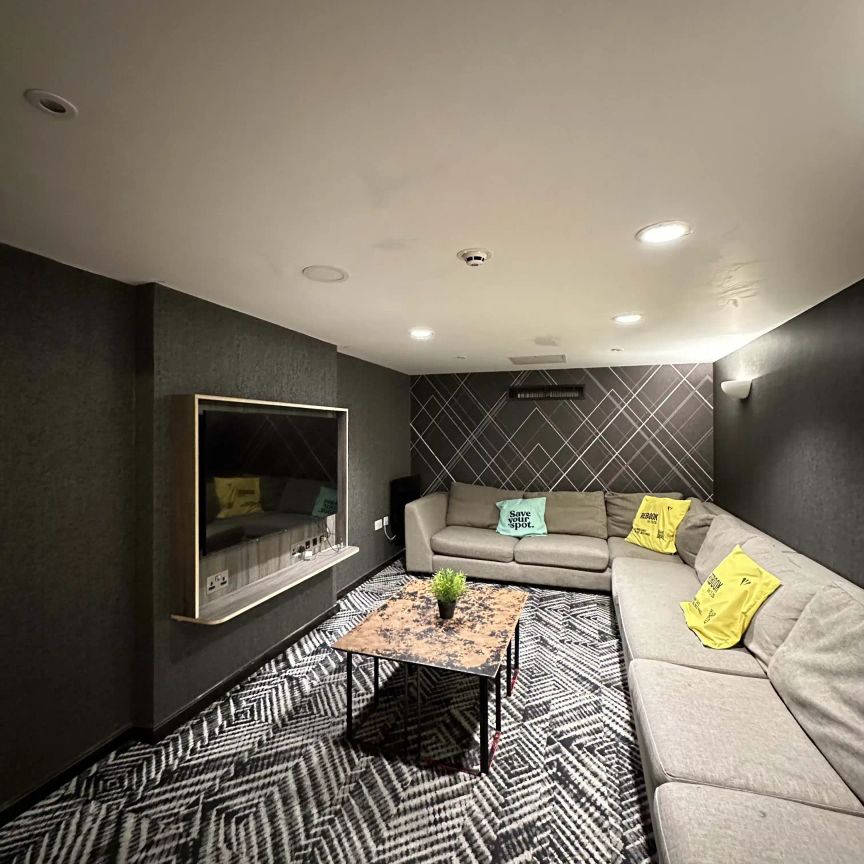 Classic Plus - Photo 1