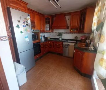 Alquiler de piso en Calle Cristóbal Ruiz Méndez - Photo 1